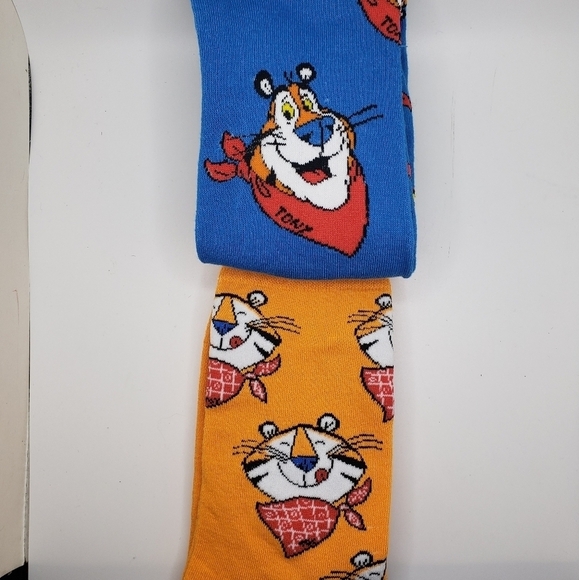 TONY The Tiger Crew Socks Frosted Flakes They're Grrrreat Graphic Socks - Picture 1 of 5